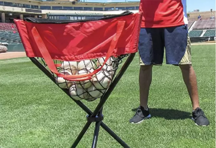 커버가 달린 야구 삼각형 포수